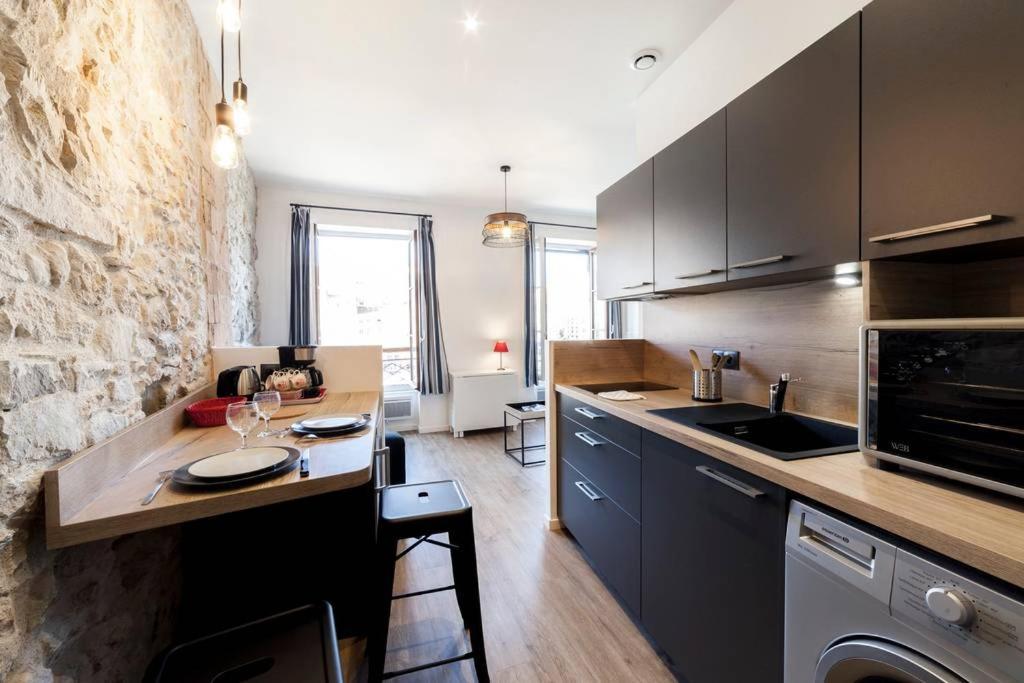 Vieux Lyon Avec Vue Sur La Saone Ail Apartment Ngoại thất bức ảnh