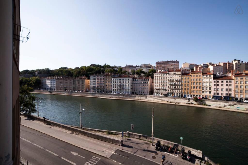 Vieux Lyon Avec Vue Sur La Saone Ail Apartment Ngoại thất bức ảnh